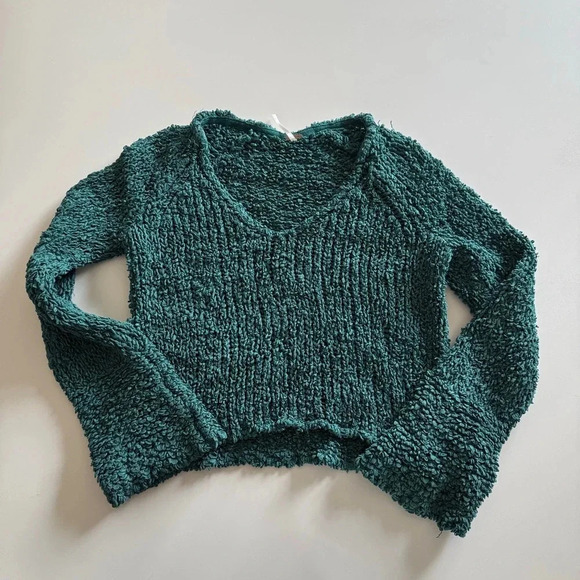 Free People Sweaters - Free People- Jade Green- Knit- Bell Sleeve- Sweater- Women’s XS
